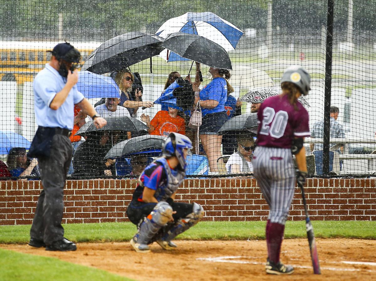 2021_12th_RegionSoftball_SWvsPC8267.JPG