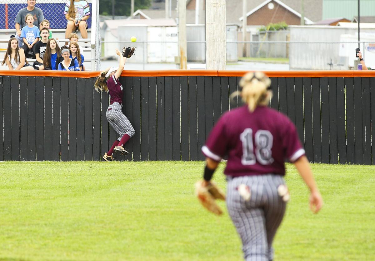 2021_12th_RegionSoftball_SWvsPC8272.JPG