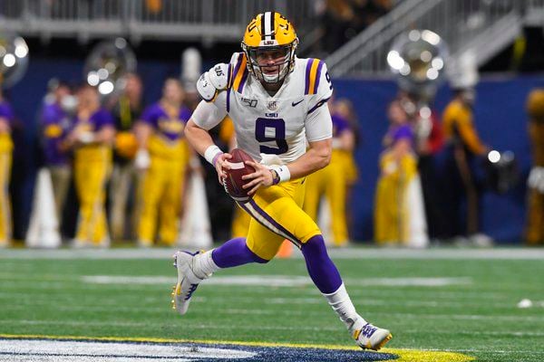 Cincinnati Bengals select Heisman Trophy-winning quarterback Joe Burrow of  LSU with first pick in NFL draft.