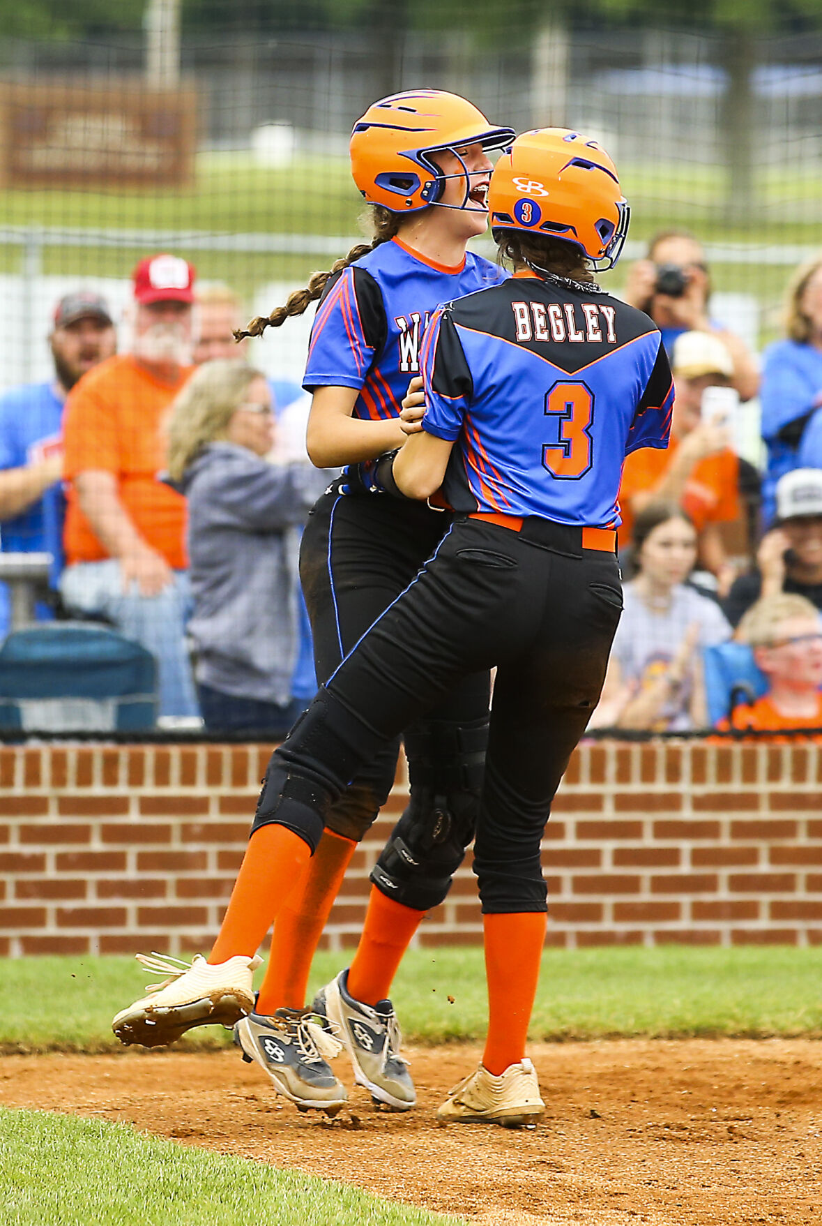 2021_12th_RegionSoftball_SWvsPC8287.JPG
