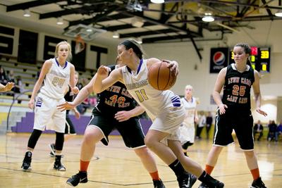 Girls Basketball Lady Jumpers Win Home Opener Over Lynn Camp 60