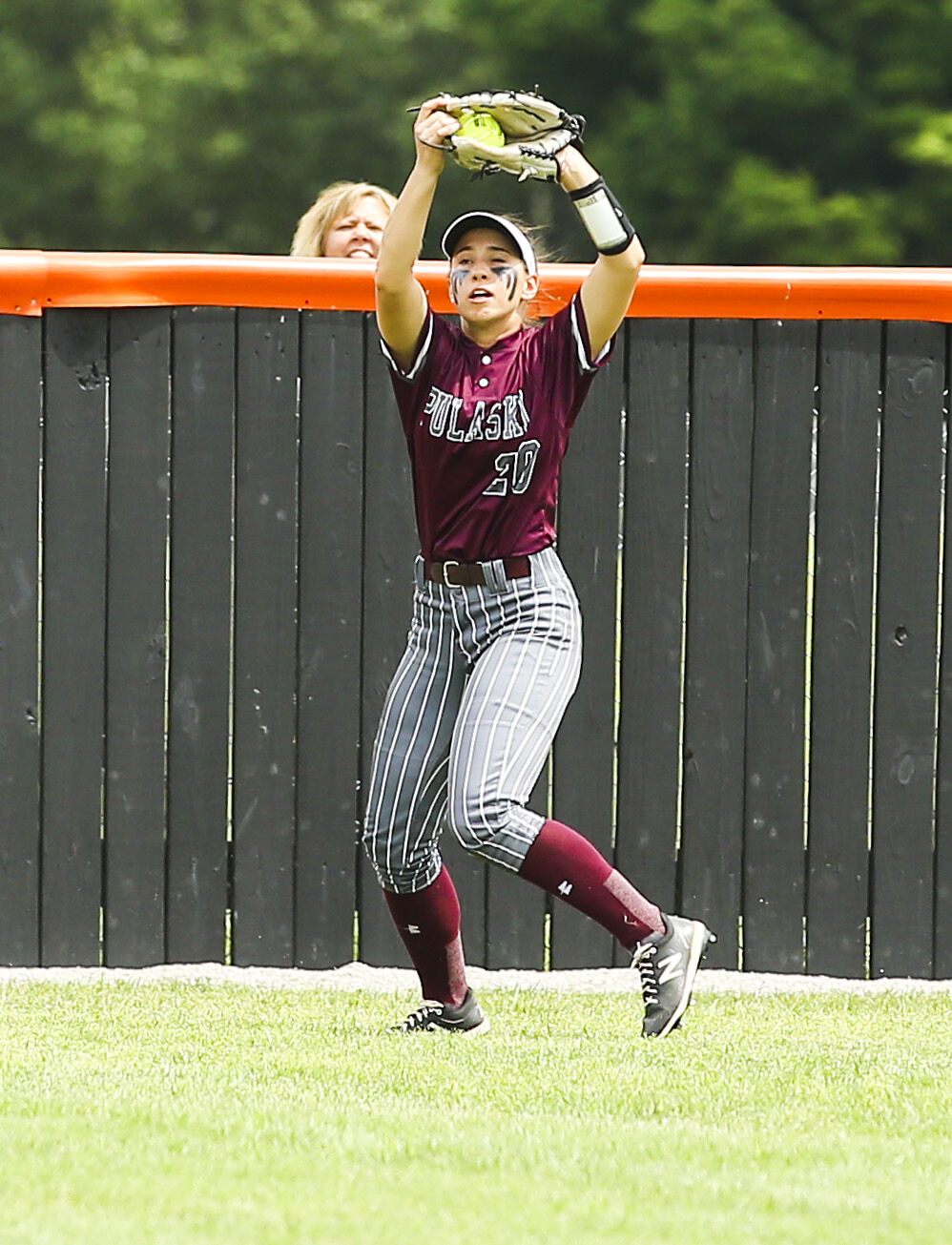 2021_12th_RegionSoftball_SWvsPC8292.JPG