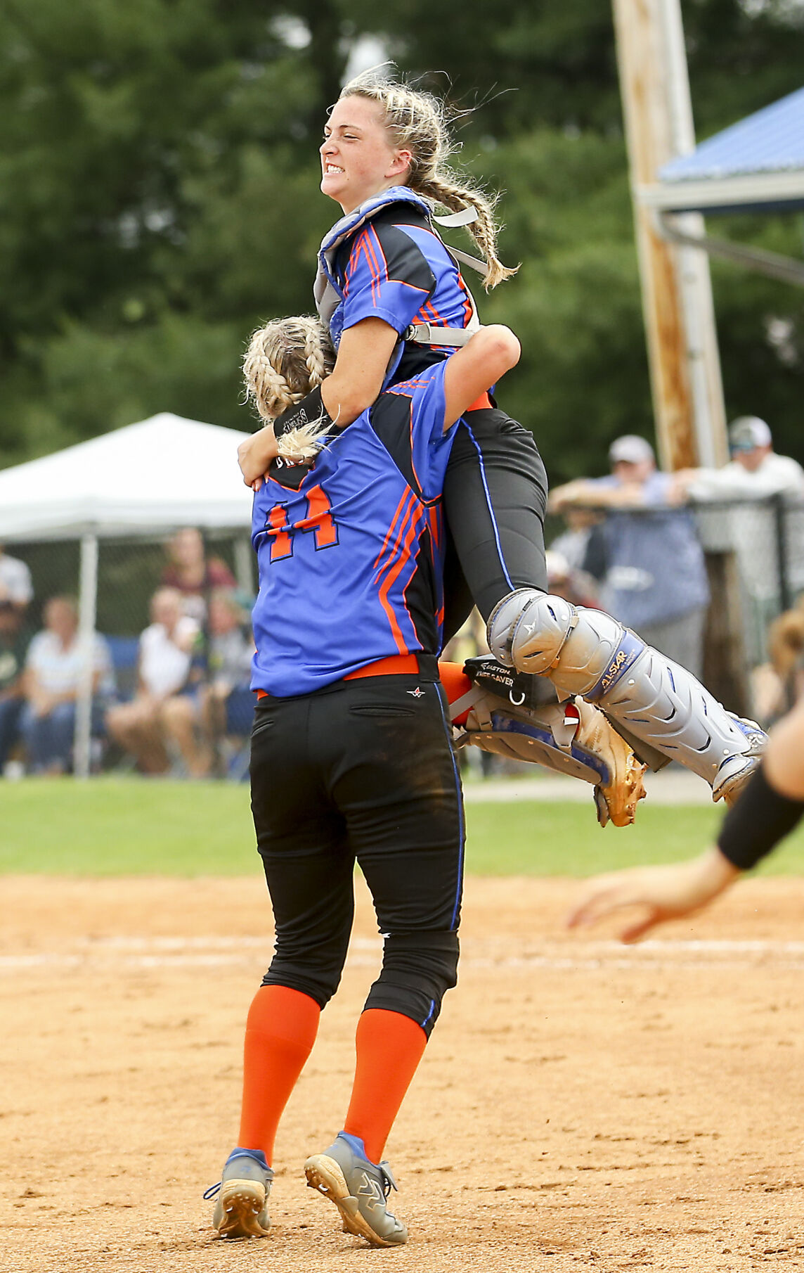 2021_12th_RegionSoftball_SWvsPC8300.JPG