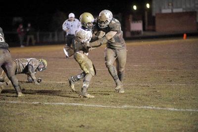 The Maroons Are Covered In Mud Local Sports Somerset Kentucky Com