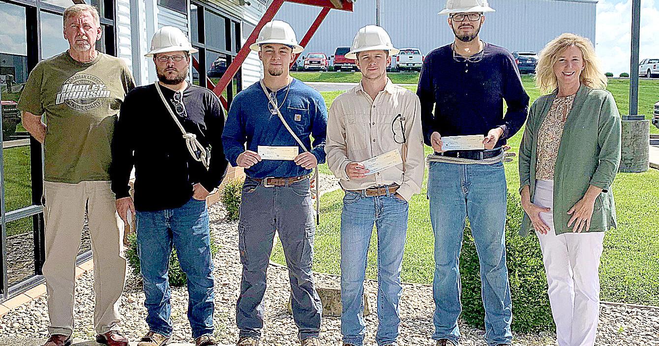 Kentucky's Touchstone Energy Cooperatives awards  Lineman Scholarships to SCC students | Community - Vimarsana News