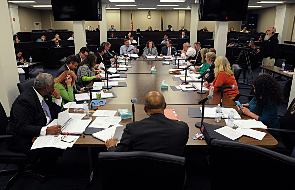 Kentucky legislators get pay hike after voting increase for themselves but  not for teachers | Kentucky | somerset-kentucky.com