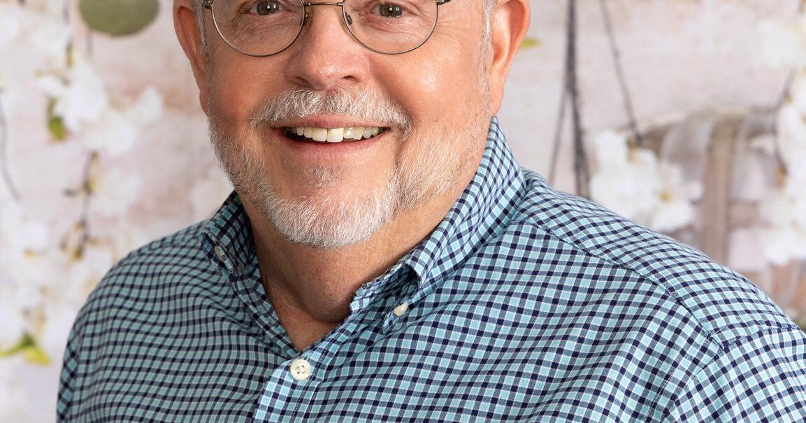 Celebrating the Distinguished Retirement of Dr. Curtis B. Sellers - Vimarsana News