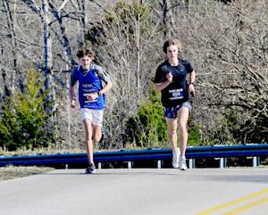 Snow Shoe Shuffle kicks off Lake Cumberland Race Series