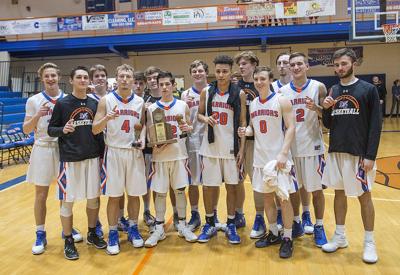 Boys Basketball Warriors Down Wayne Co For District Crown