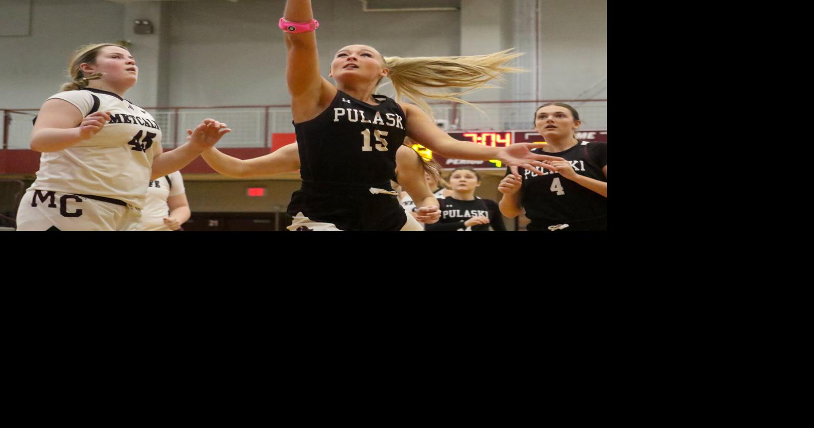 SPORTS ROUNDUP: Lady Maroons take down Metcalfe on the road