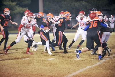 Football 2 Southwestern Breezes To 42 0 Victory Over Perry Co