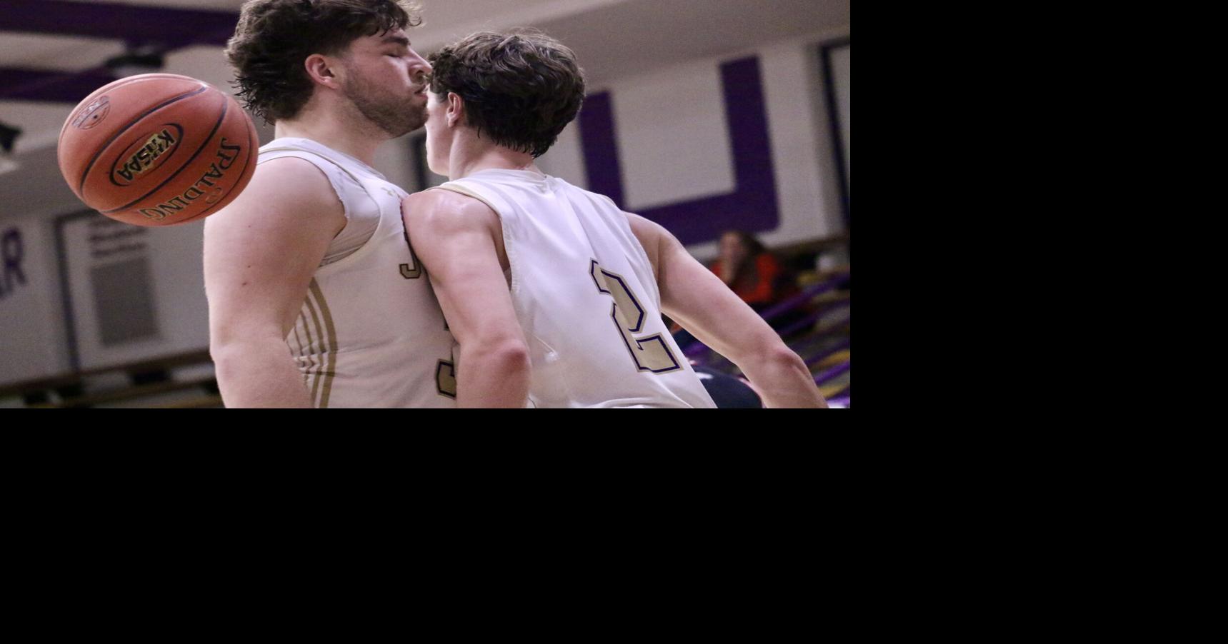 SPORTS ROUNDUP: Maroons and Jumpers take wins in Bartley Winter Classic