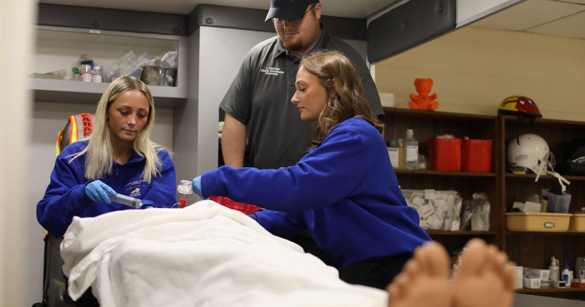 Innovative Teens: Local High School Students Become First to Achieve EMT Certification through Dual Credit Program Innovative Teens: Local High School Students Become First to Achieve EMT Certification through Dual Credit Program