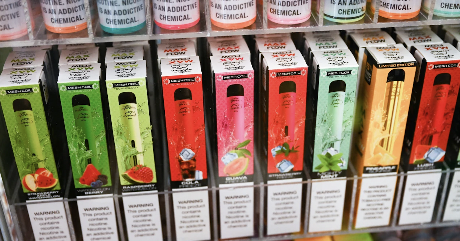 E-Cigs Are Still Flooding the US, Addicting Teens With Higher Nicotine Doses - Vimarsana News