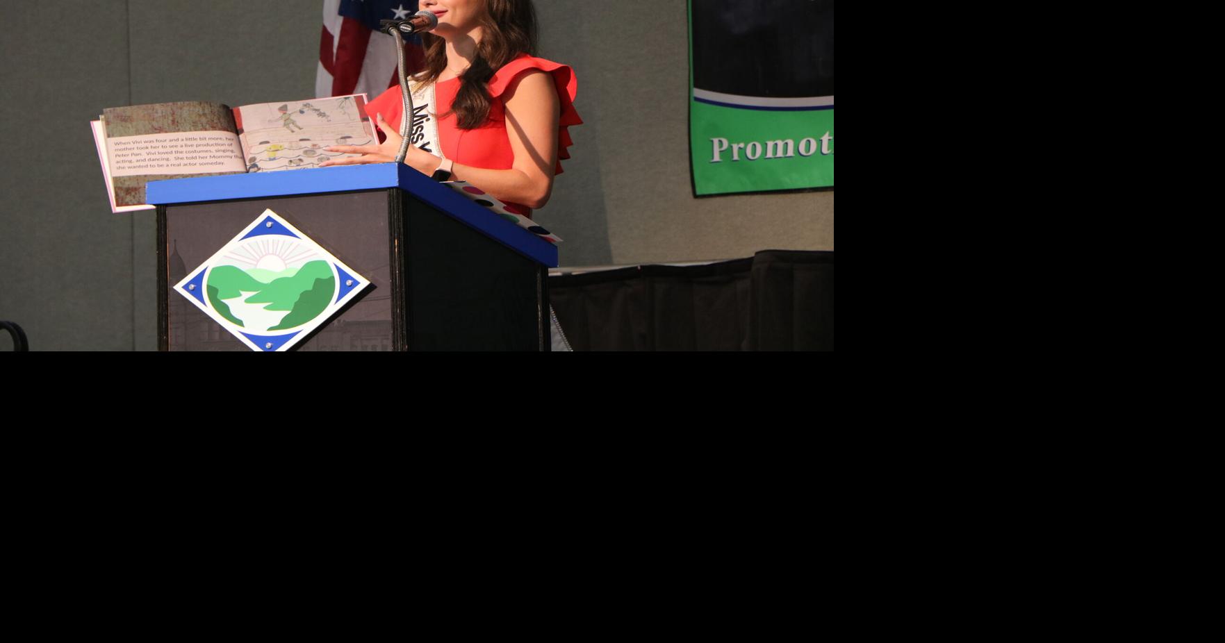 Miss Kentucky Mallory Hudson graces November Chamber luncheon podium