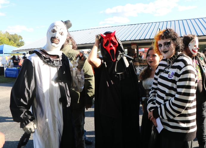 Visitors swarm Eubank Park for Zombie Walk, Walker Weekend News
