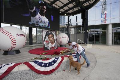 Hank Aaron, who broke Babe Ruth baseball home run record, dies at 86