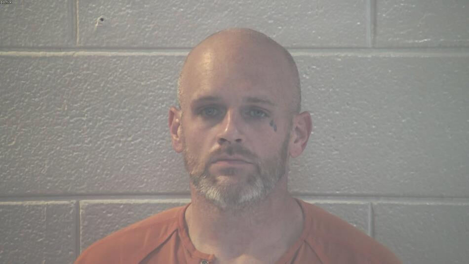 Somerset man charged after fleeing from PCSO deputies three times - Vimarsana News