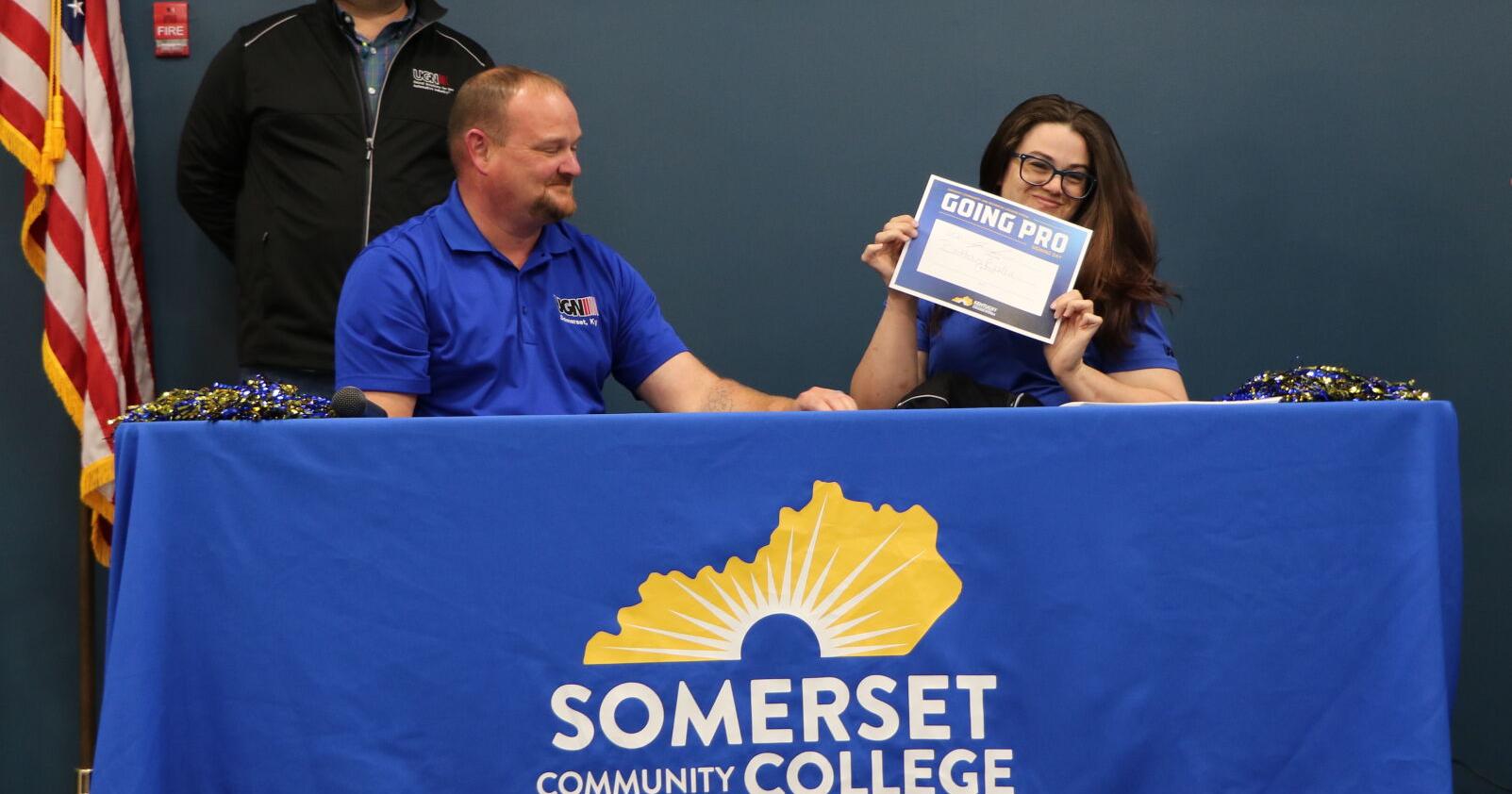 For SCC, 'Going Pro' signing showcases academic, workforce accomplishments - Vimarsana News