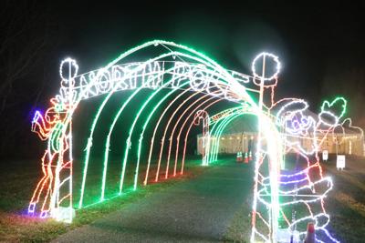 Christmas Lights Somerset Ky 2022 Christmas Island 2021 Rolling Again With Bright Outlook | News | Somerset- Kentucky.com