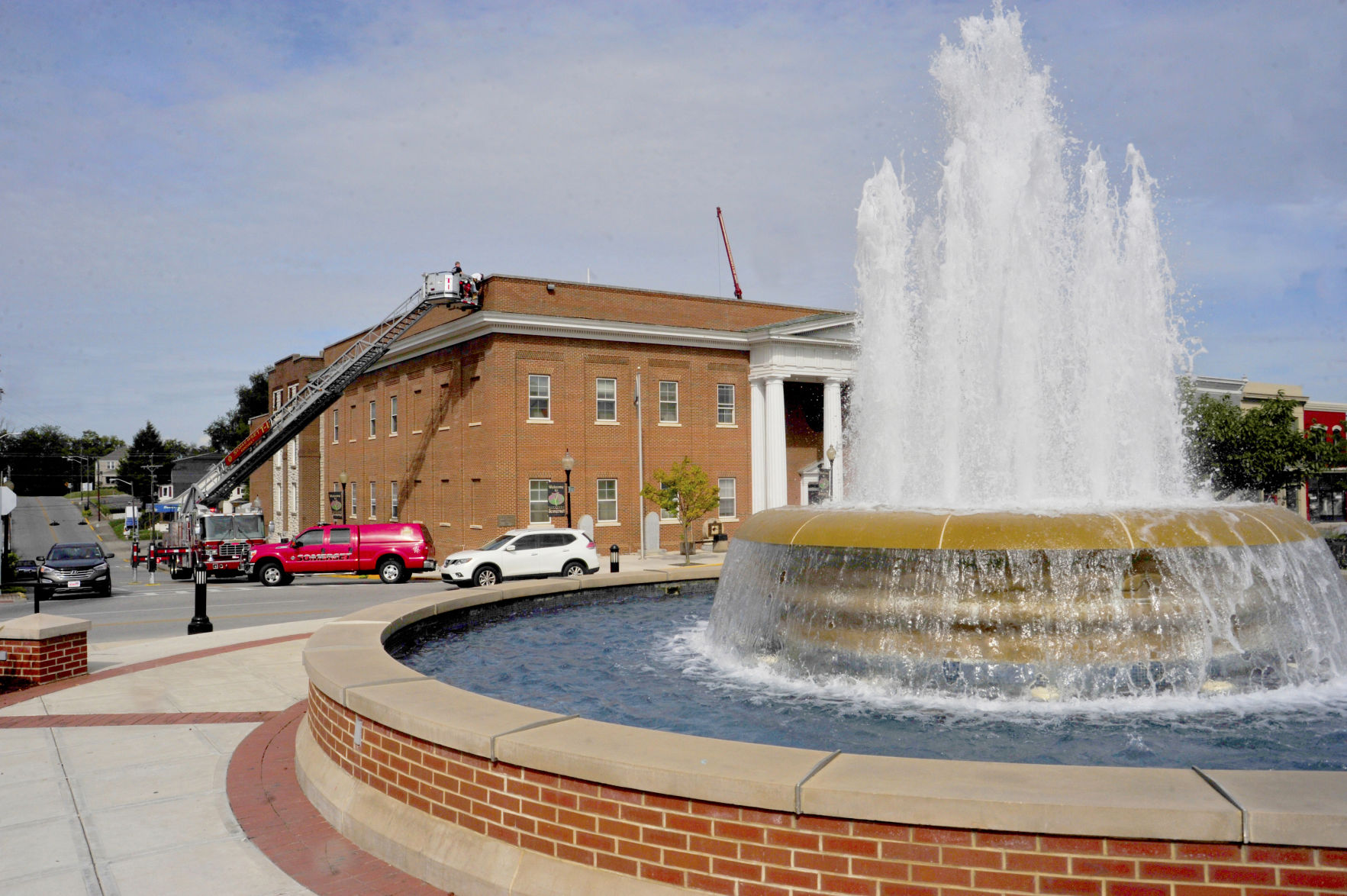 thunder cruise speakers