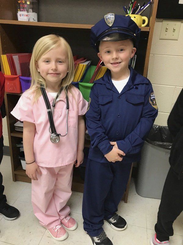 Burnside Elementary celebrates Career Day