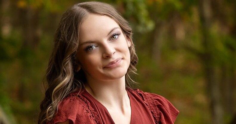 Senior Spotlight: Elise Viola Henry