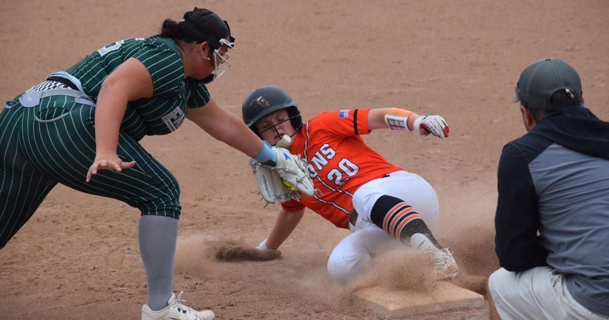 Photos from the ballpark: Highland and Washington softball at Washington Invitational (6/27/26)