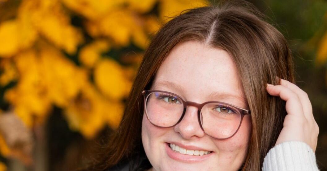 Senior Spotlight: Izebella Nicol Dusenberry