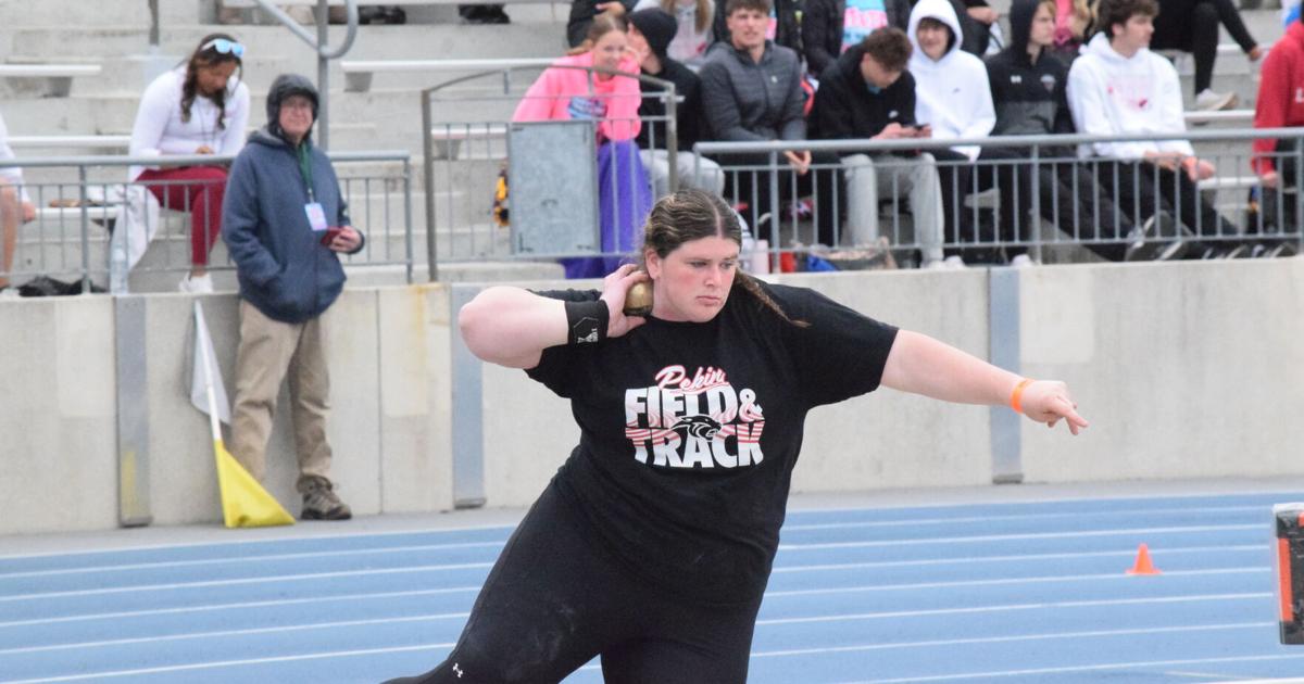 Pekin doubles up on Day 1 of Iowa state track and field meet