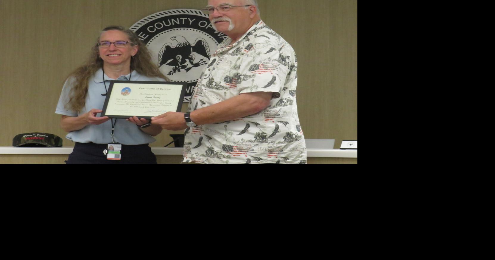 Washington County Board of Supervisors recognize employee years of service, approve firework permits