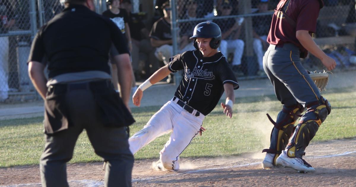 Area baseball: Van Buren, Highland win first round playoff games