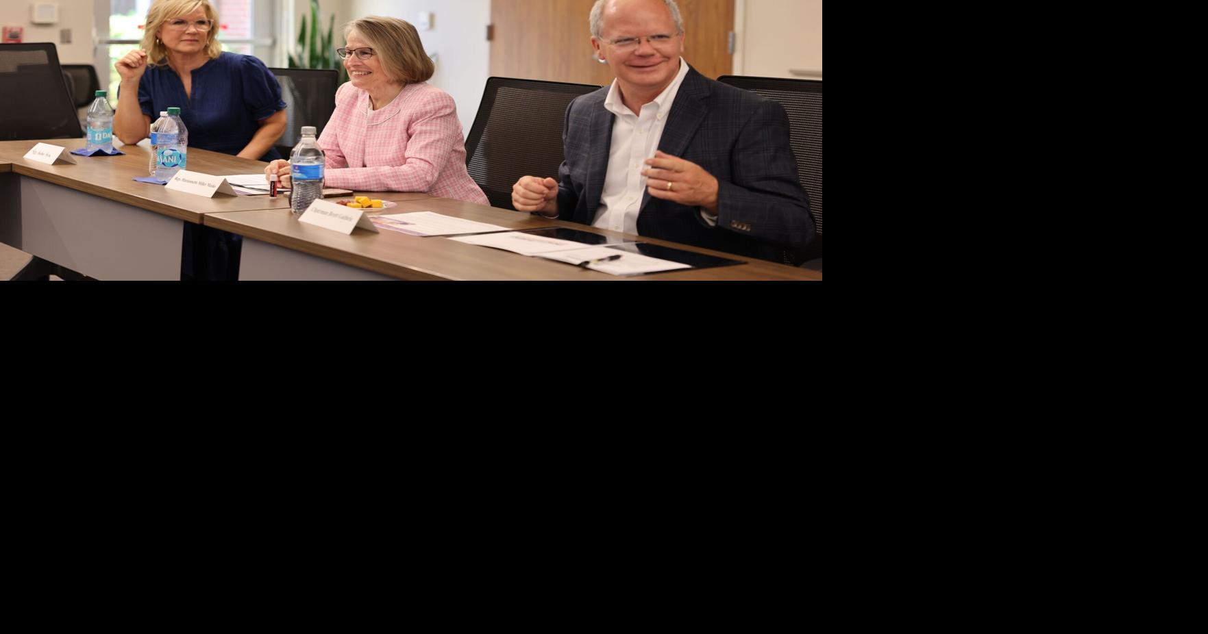 Congresswoman Miller-Meeks and Chairman of Energy and Commerce hosted by WCHC
