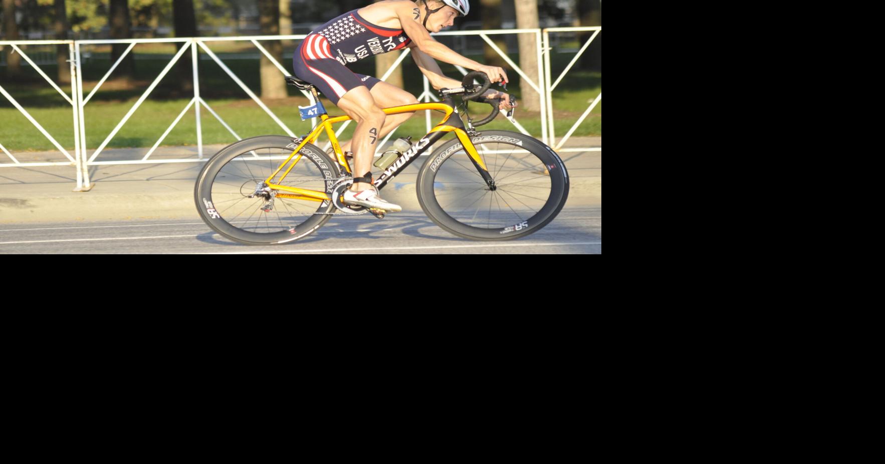 Sandburg cross country star elected to Sports Hall of Fame