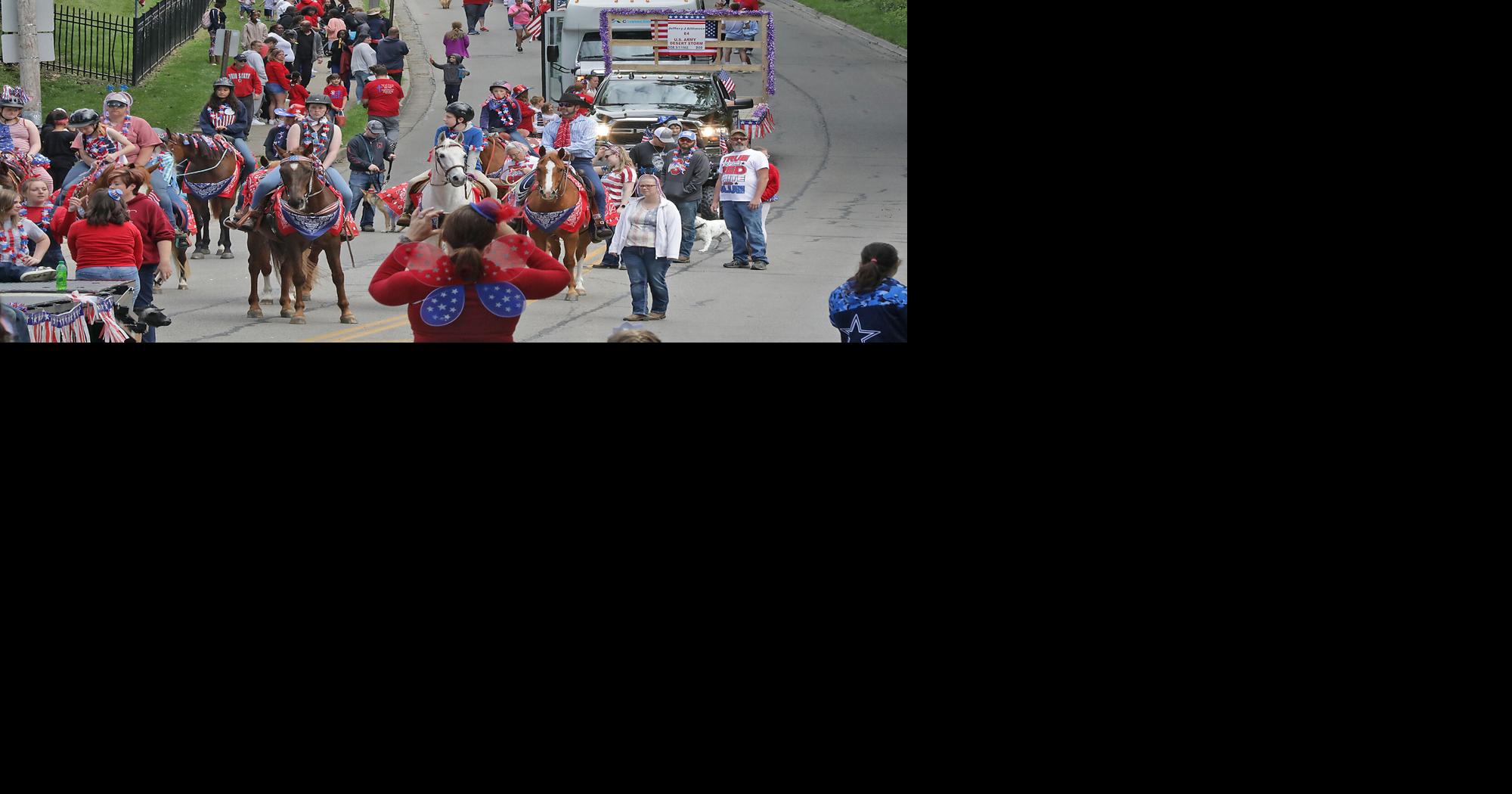 Annual Springfield Memorial Day parade among others in Clark, Champaign ...