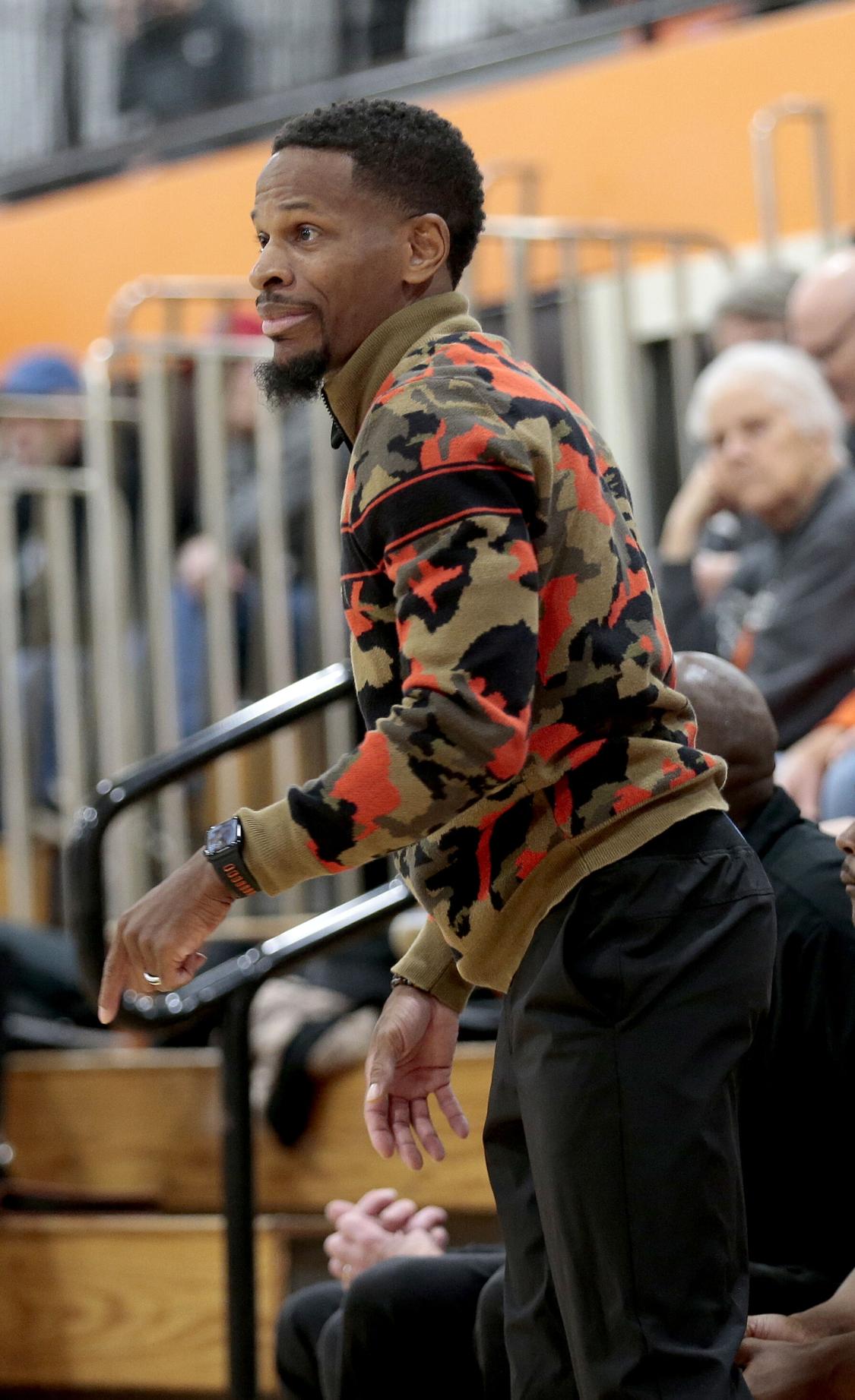Beavercreek, Bethel, Fort Loramie among schools seeking new basketball ...