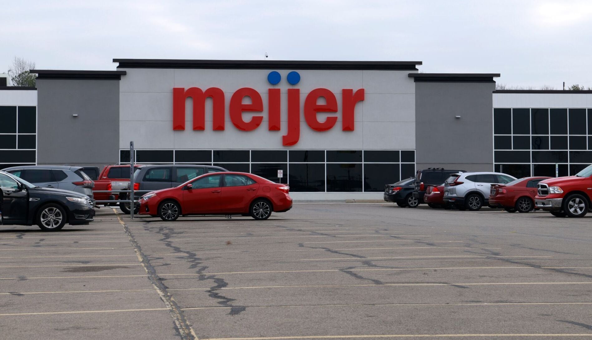 Meijer's O2O Loyalty Strategy Reshapes Convenience Retail | Offline-to-Online Expansion Opportunities for Sellers