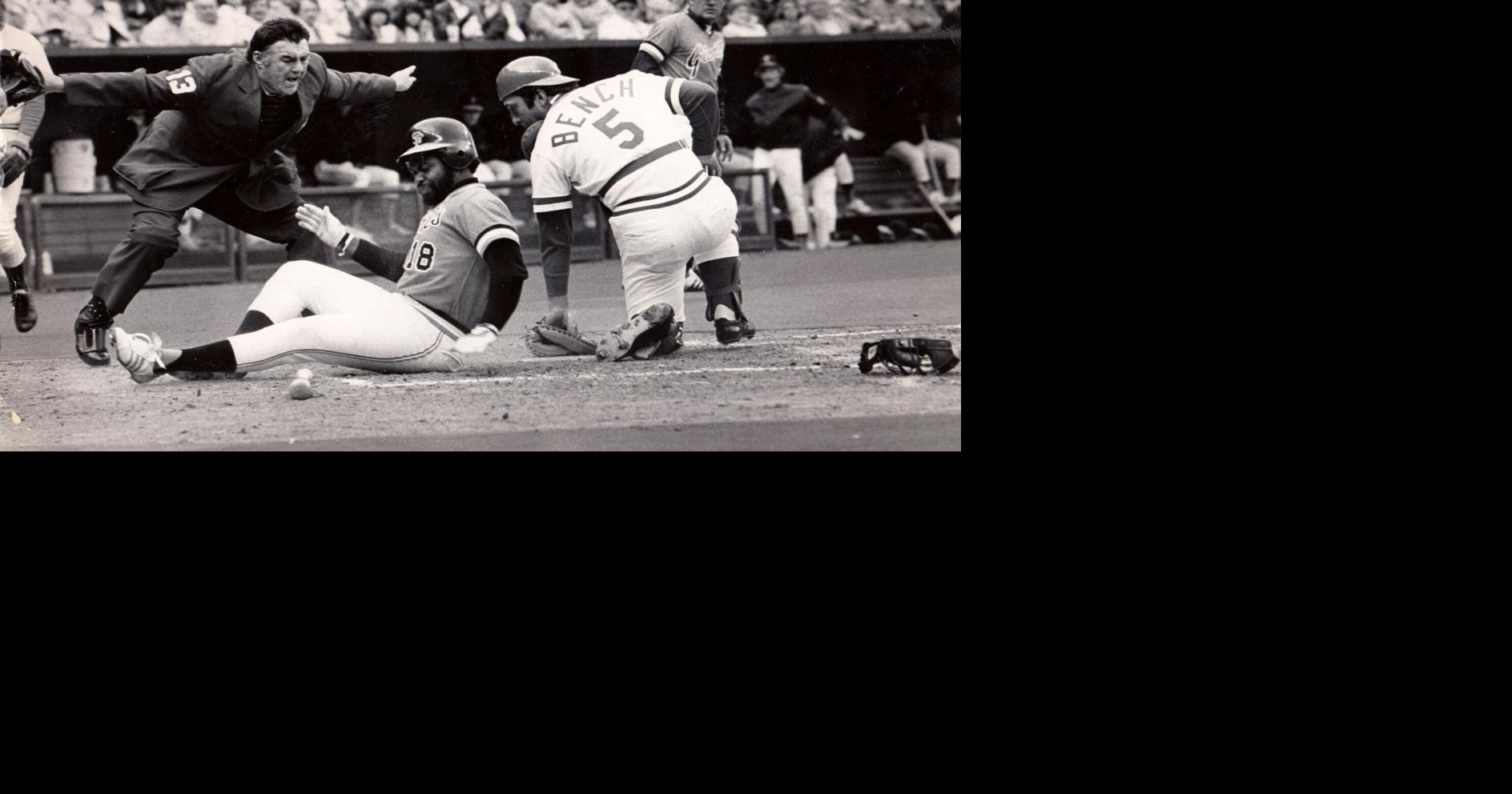 Ask Hal: Did Johnny Bench invent the hinged catcher’s mitt?