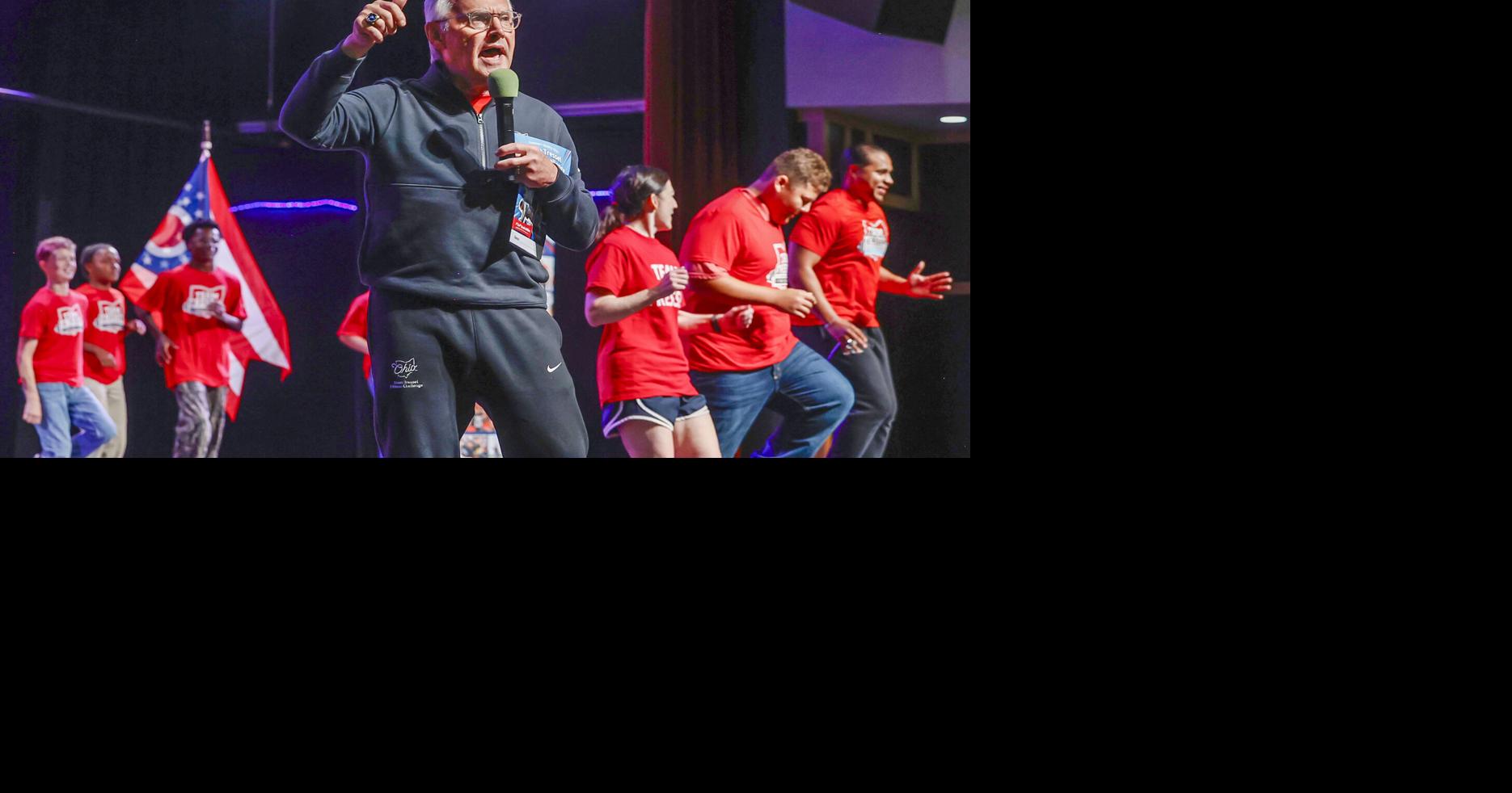 Lt. Gov. Jim Tressel brings statewide fitness challenge to Springfield students