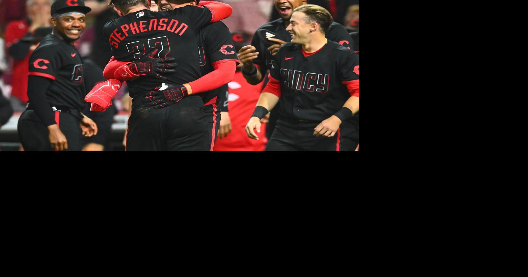 Cincinnati Reds: Nathaniel Lowe stepping up with power surge in place ...