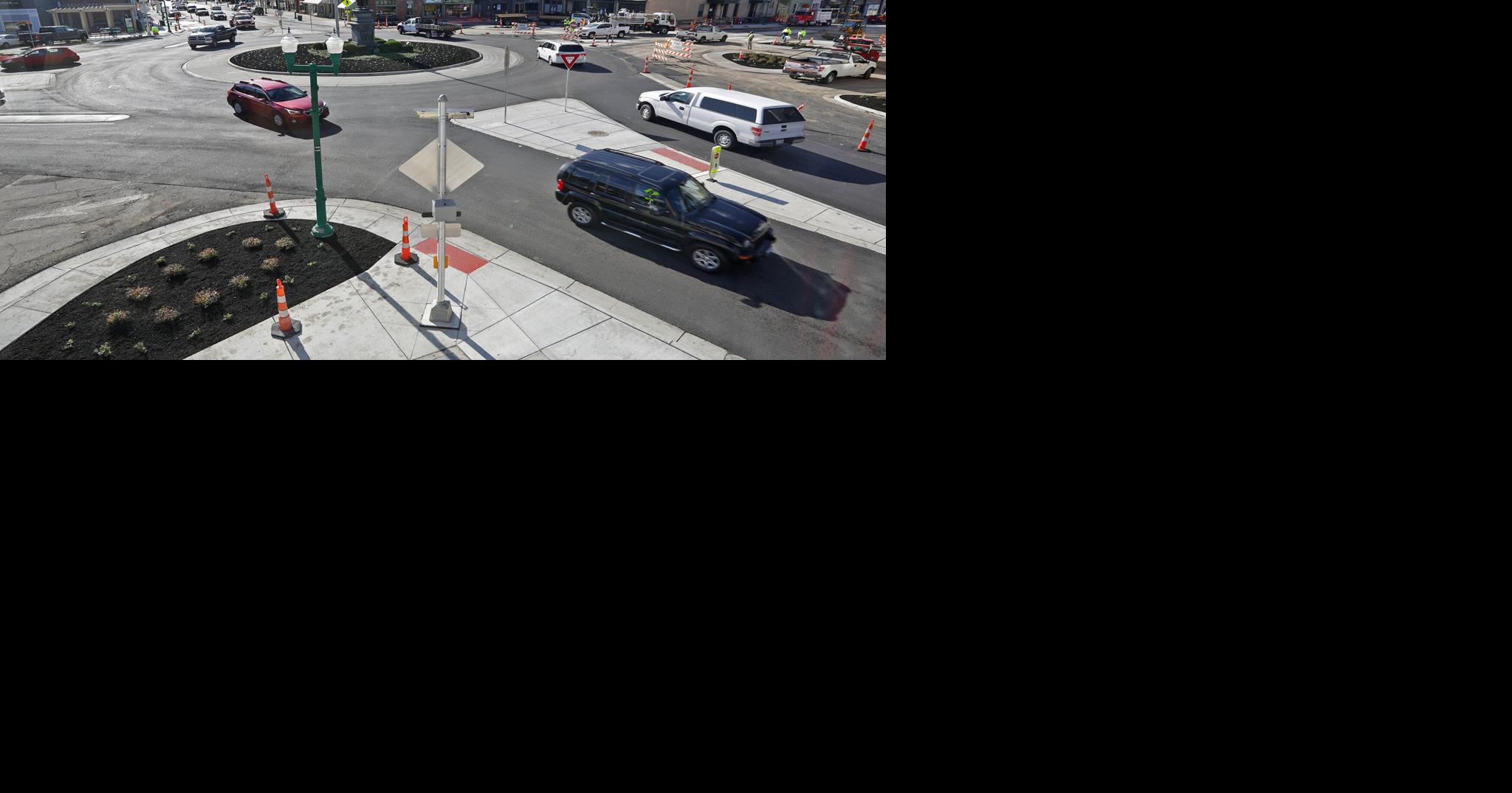Urbana roundabout wraps up construction, adds safety features ...