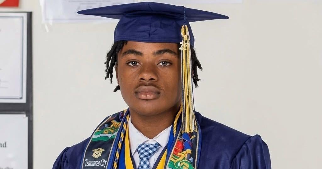 Springfield Haitian student takes his own life after being fitted with ICE ankle monitor, advocates say | Local