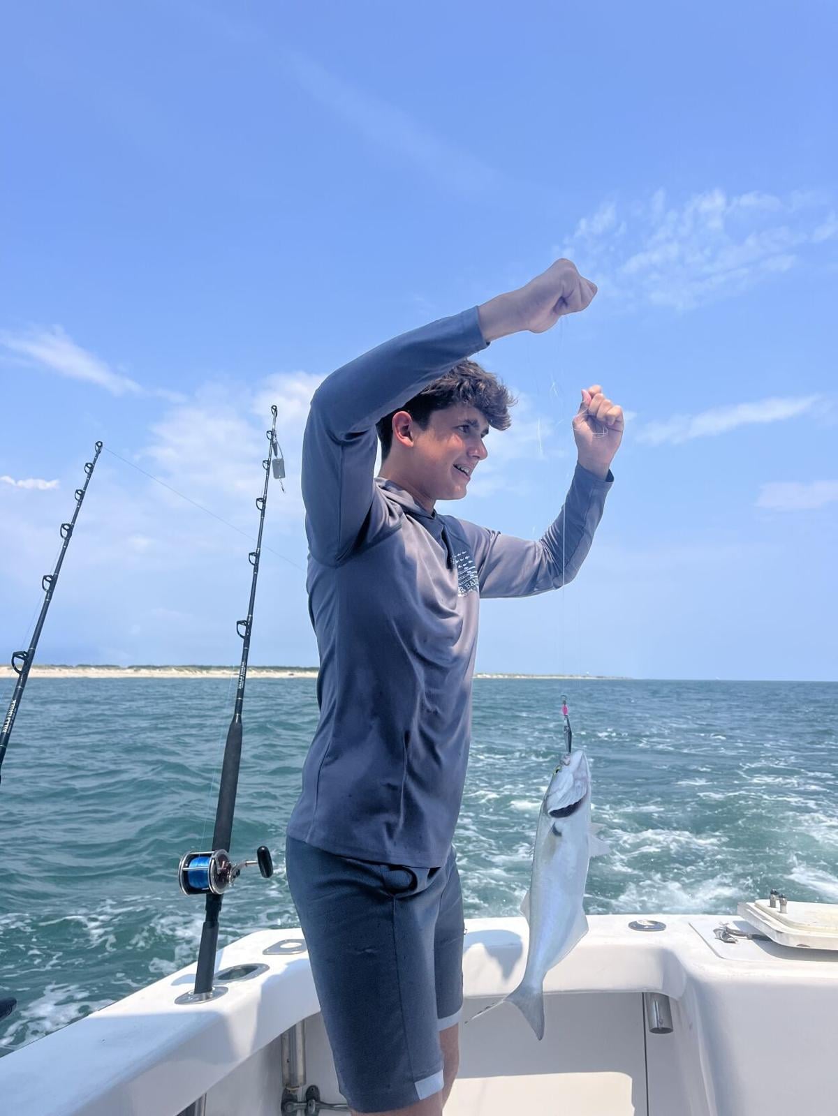 best saltwater salmon trolling reel Burning Shark Level Wind Reels, Drag Reels Boat Fishing Ocean Fishing for Sea Bass Grouper this trolling reel and Shop Dog Supplies: New Dog Products How do saltwater and Color:Silver Flash/Black