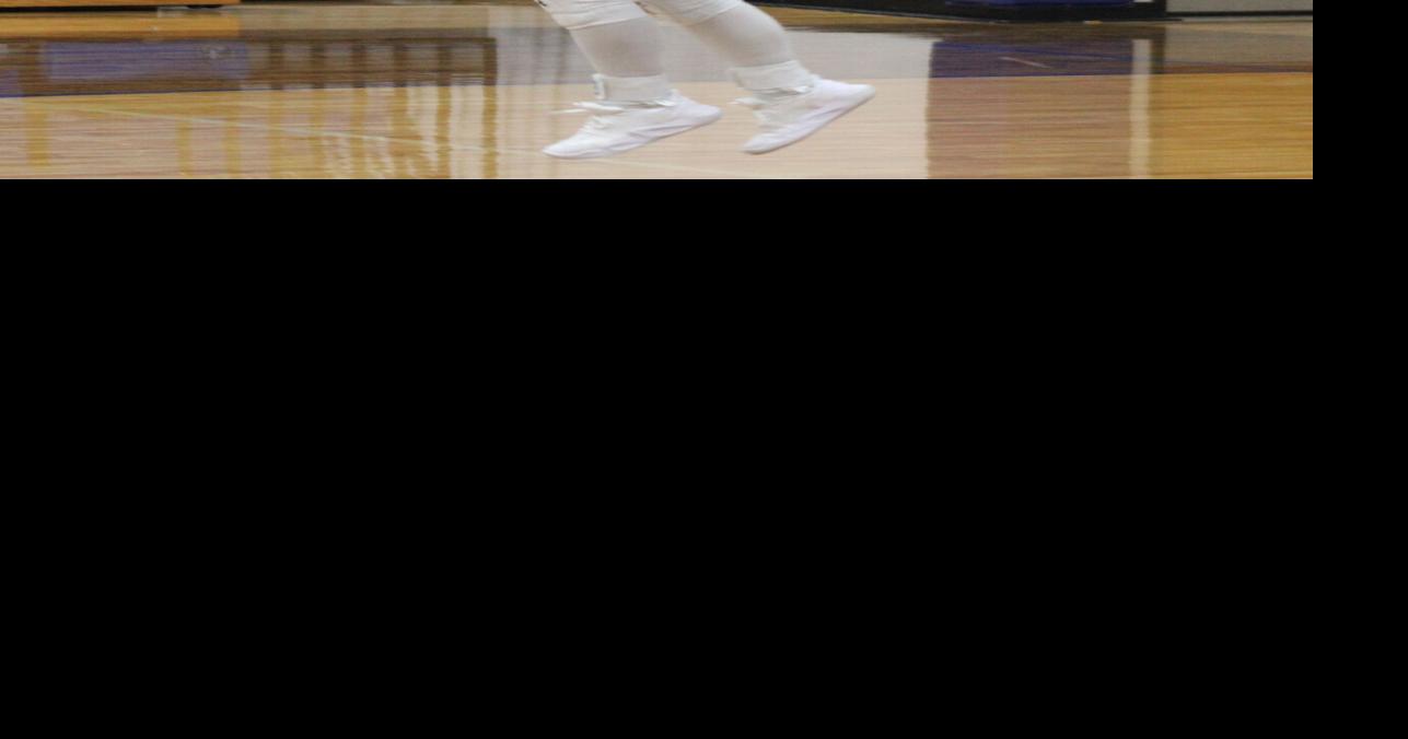 Sulphur Springs Lady Wildcats clinch share of district title