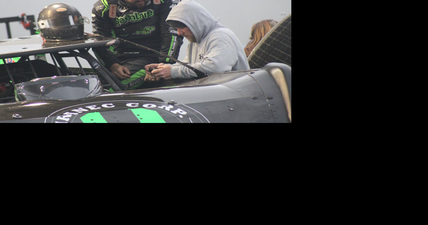 World of Outlaws Dirt Late Models images | | standard-journal.com