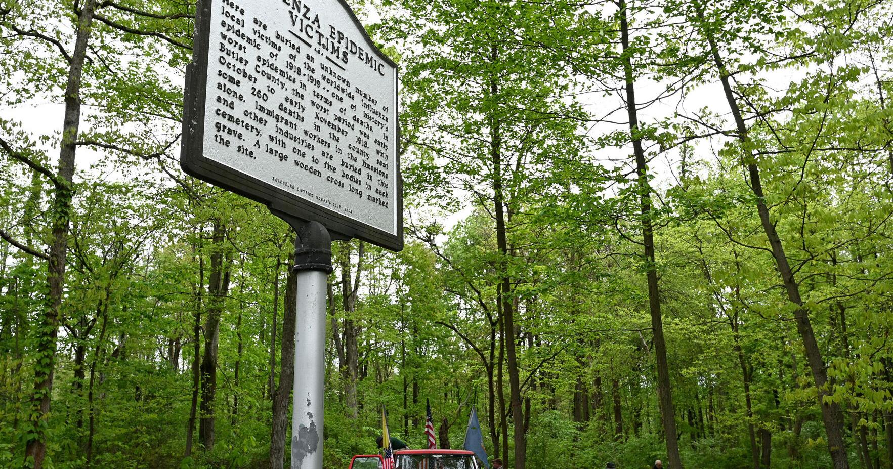 Cross memorializes 1918 flu epidemic victims - Vimarsana News
