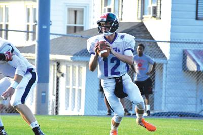 Milton Qb Davis Earns Mvp Of District 4 North South All Star Game