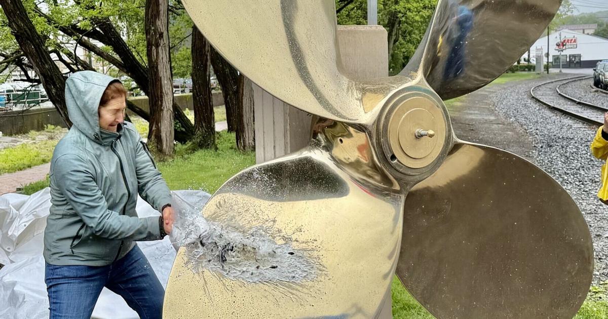 Tugboat's propeller now anchored in Shamokin