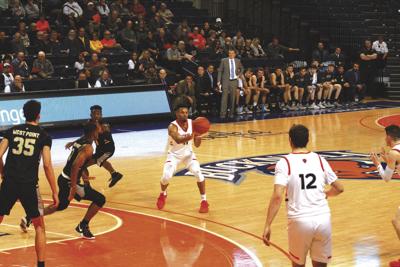 Bucknell Men Power Past Holy Cross 70 65 Sports Standard