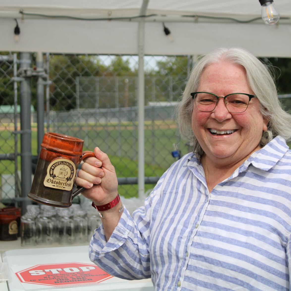 Ornamental homage Free Local News